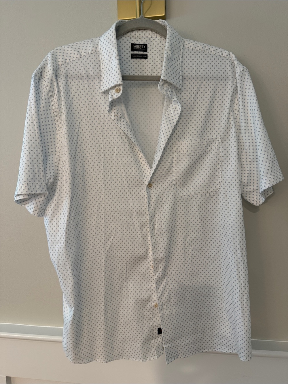 Faherty White Short-Sleeve Button-Down with Navy Microdots